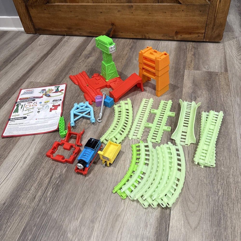 Thomas & Friends TrackMaster Hyper Glow Night Delivery Cranky‎ Train Set Works